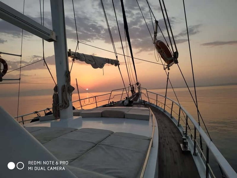 Mykonos: Sunset Boat Cruise with Light Dinner & Drinks - Transfers and Meeting Point Options: Worth Paying the €20?