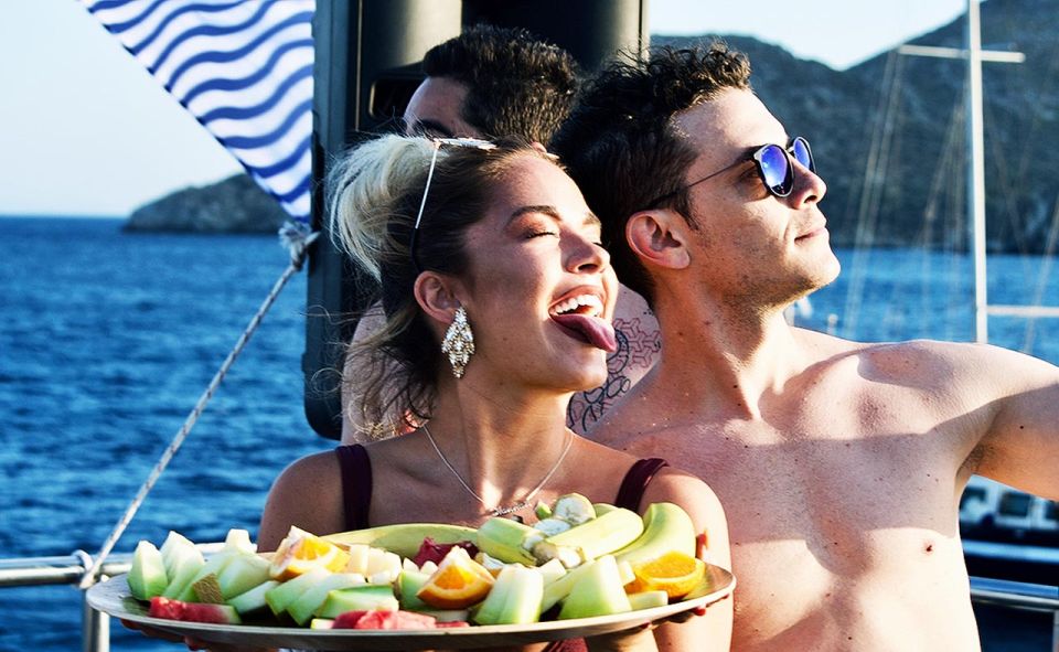 Mykonos: Sunset Boat Party with Open Bar & Live DJ - Swim Stops in the Aegean Sea: Inflatables, Jumping Board, and Real Water Time
