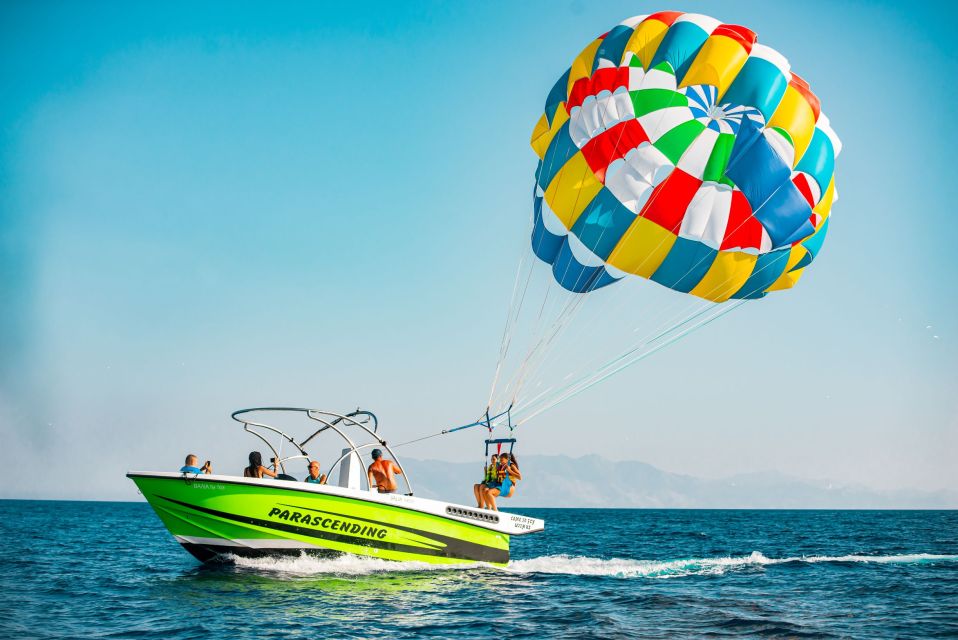 Mykonos: Super Paradise Beach Watersport Activities - How the timing and group setup works (10–30 minutes, small crews)