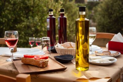 Mykonos: Winery Vineyard Experience with Food & Wine Tasting - The 2-hour rhythm: olive grove walk, vineyard education, then tastings