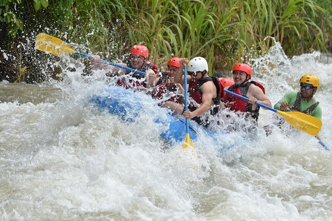 Naranjo River White Rafting Clas III-IV from Manuel Antonio - Quick highlights you’ll feel immediately