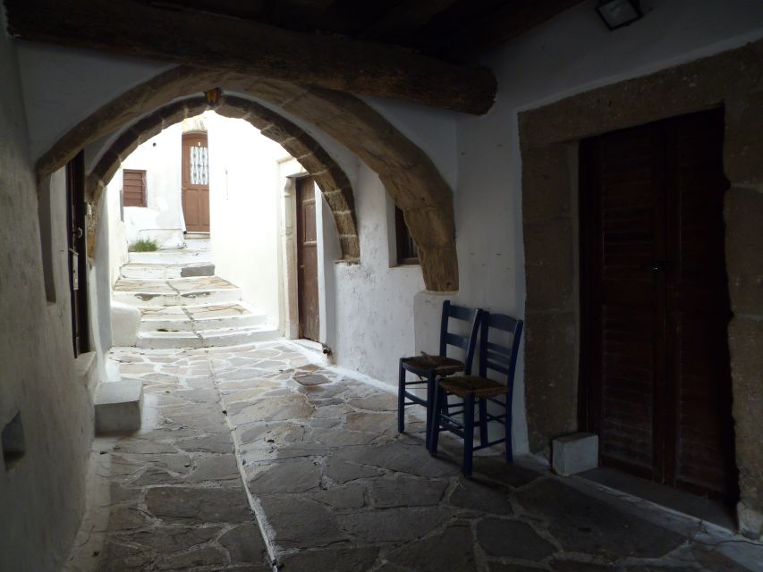 Naxos Castle Walking Tour and Sunset at the Portara - Venetian Castle of Naxos: the part you actually walk through