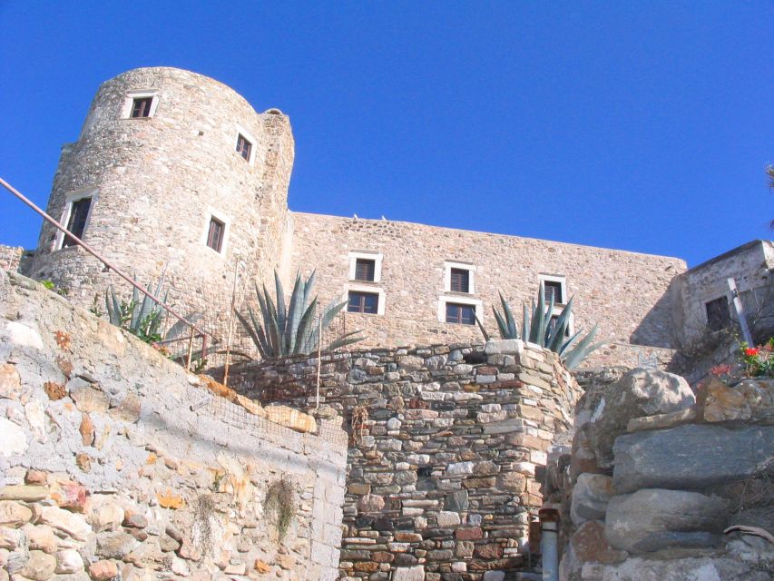 Naxos Castle Walking Tour and Sunset at the Portara - Old Market maze and local life between the eras