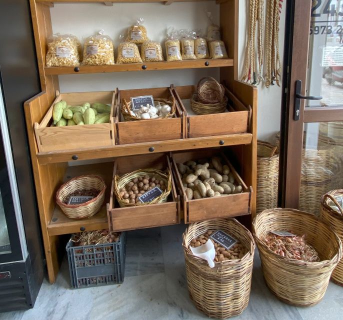 Naxos: Food Walking Tour & Cooking Class with Meal & Drinks - Meeting in Naxos Town and walking Chora with a real plan