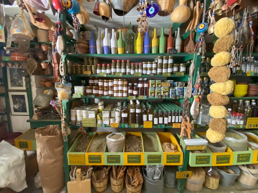 Naxos: Food Walking Tour & Cooking Class with Meal & Drinks - Cooking class at a family taverna: appetizers you can repeat at home