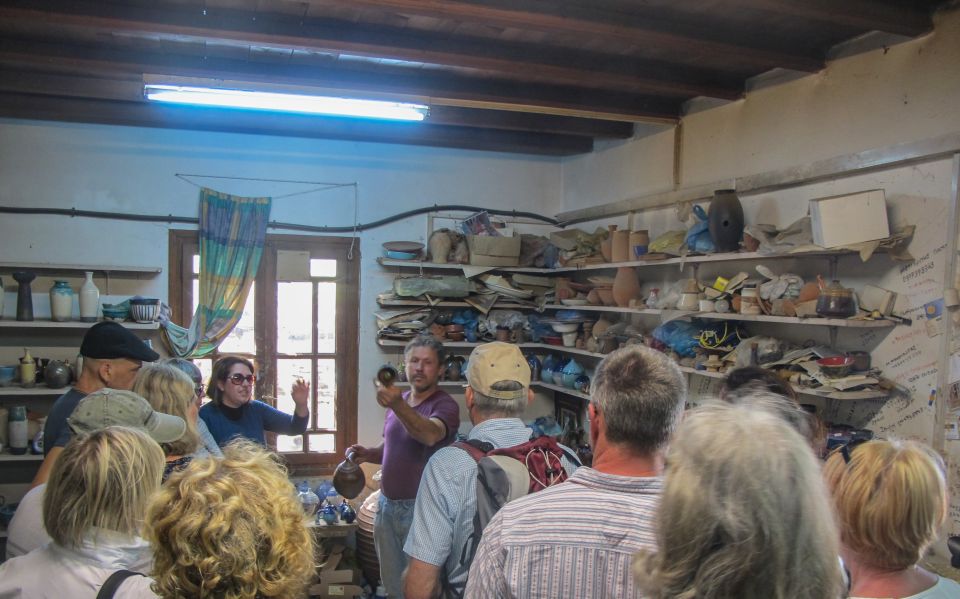 Naxos: Highlights Full-Day Tour by Bus - Chalkio’s neoclassical streets and the citron distillery: the sweet stop with style