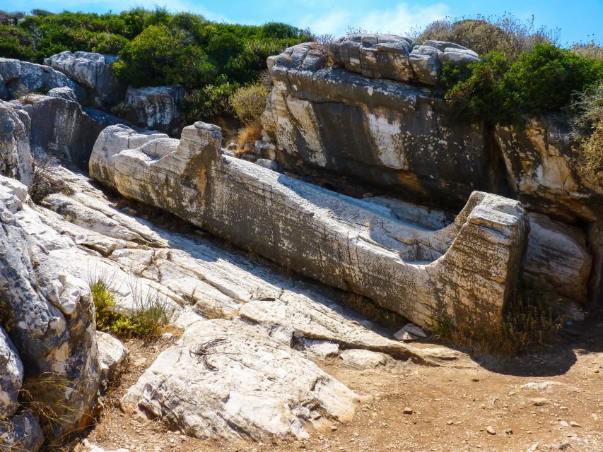 Naxos Island: Full–Day Historical Bus Tour - Apiranthos (Apeiranthos) marble village: walk, browse, repeat