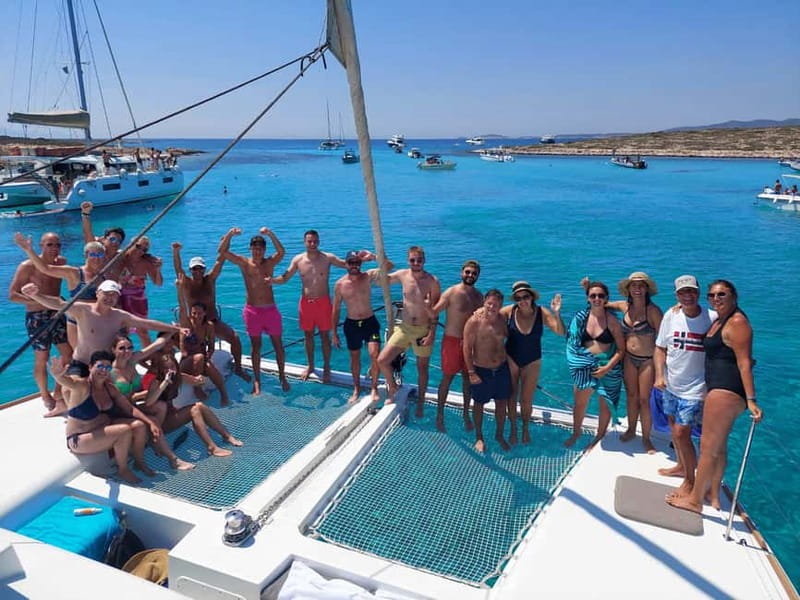Naxos: Naxos Catamaran Sailing Cruise with Lunch and Drinks - Getting to the catamaran and packing for a sea-day