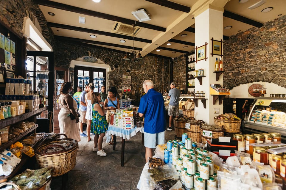 Naxos: Naxos Town Food Tour with Tastings and Wine - Market smells, herbs, and the products that actually define Naxos