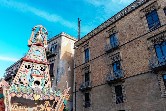 Off the Beaten Track in Palermo: Private City Tour - La Kalsa and Porta dei Greci: Arab-era administration and an Aragon-style door