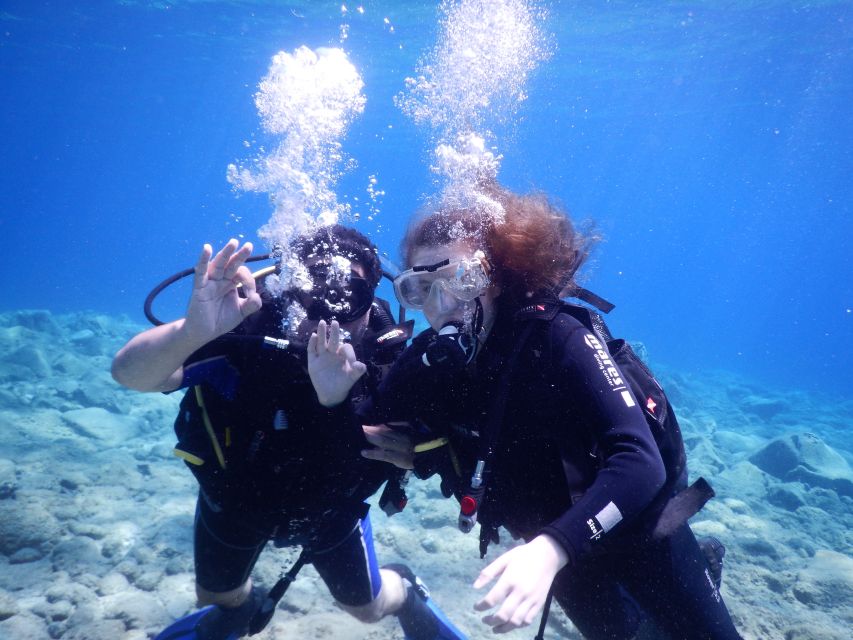 Oia: 2 Guided Scuba Dives off Santorini for Certified Divers - Oia’s Caldera Waters: Why This Area Works So Well