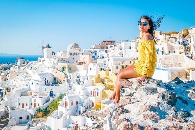 Oia Sunset and Traditional Villages Full Day Tour - Akrotiri: the ancient city frozen after the eruption