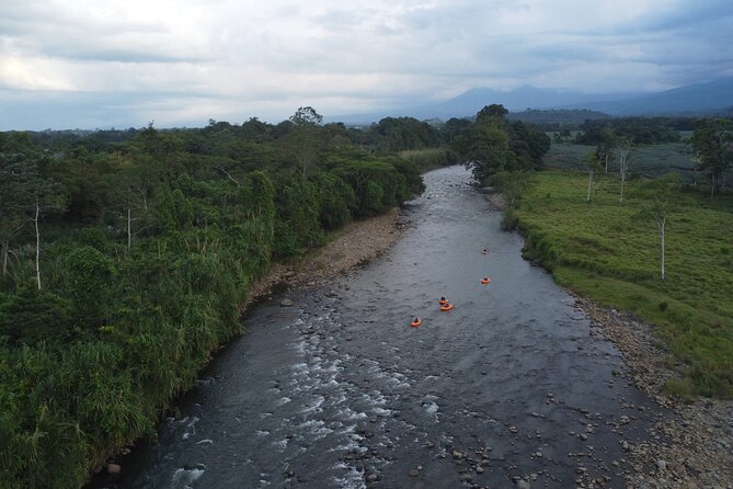 Packraft in Rio Tres Amigos - Calm pools, jump-in swims, and river scenery you can actually feel