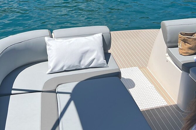Palermo: Boat tour luxury - Palermo luxury boat tour: a smarter way to see the coast