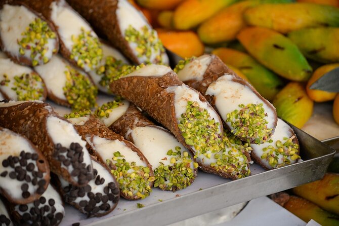 Palermo Evening Food & Wine Tour with Eating Europe - Salumeria Alcolica: mini arancine and the Kalsa lane feel