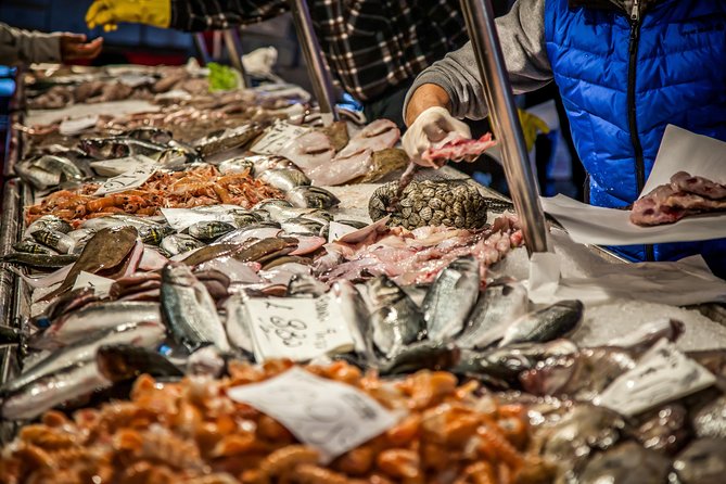 Palermo Private Street Food Tour: A Culinary Journey with a Chef - Teatro Massimo start: your easy anchor point on Via Maqueda