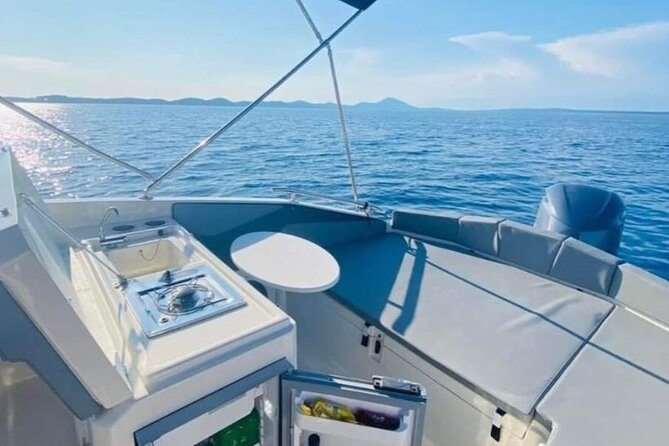 Palermo: Shared Boat Tour with Aperitif and snorkelling - A 4-hour Palermo coast cruise with snorkel breaks
