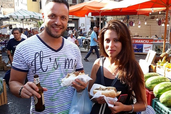 Palermo Street Food tour: art, history and ancient markets - The pace: short sights, longer bites