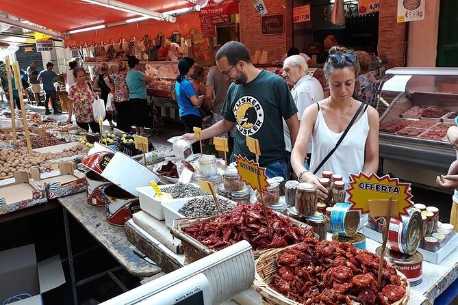Palermo Street Food tour: art, history and ancient markets - Teatro Massimo: the opera landmark that makes Palermo feel big