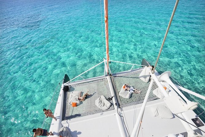 Palma Bay Catamaran Half-Day Cruise - The onboard buffet lunch: what’s included and how to make it work