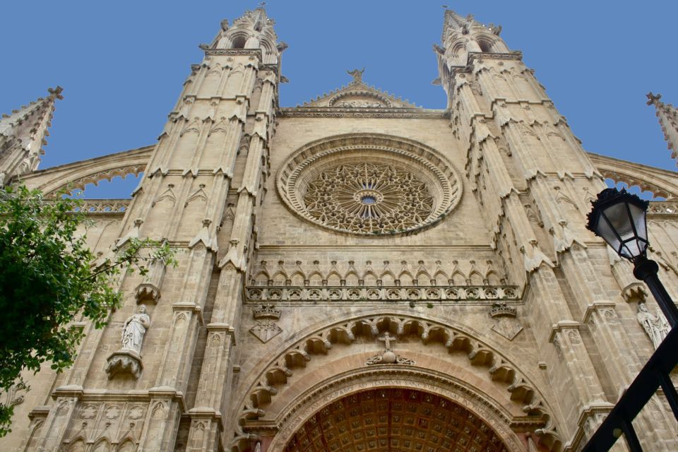 Palma de Mallorca: City Walking Tour with The Cathedral - Parliament, Plaza de Cort, and the Patio Detail You’ll Actually Remember