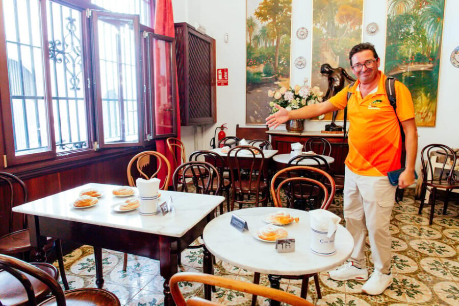Palma de Mallorca: Foodie Walking Tour of the Old Town - Mercat de l’Olivar: where you learn the island’s shopping logic