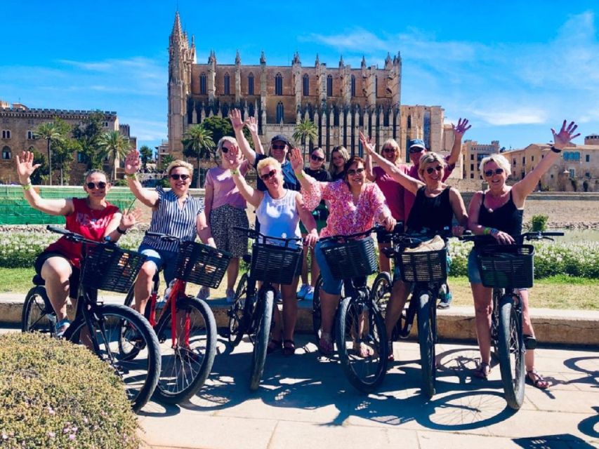 Palma de Mallorca: Guided Bicycle Tour with Tapas & a Drink - Parc de la Mar and the Cathedral Area: More Than a Single Photo Stop