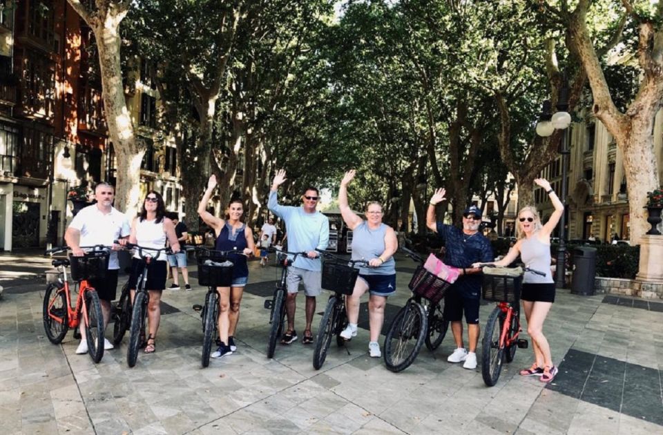 Palma de Mallorca: Guided Bicycle Tour with Tapas & a Drink - Basílica de Sant Francesc and Lonja de Mallorca: Landmarks on the Move