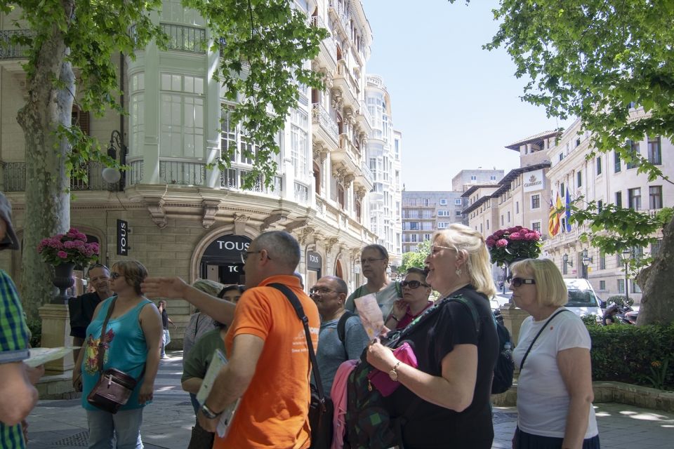 Palma de Mallorca: Old Town and Cathedral Tour - Old Town + Cathedral in 90 minutes: what this tour does best