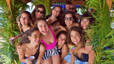 Palma de Mallorca: Palma Bay Boat Tour with Snorkeling - Getting to the pier: Barca Samba timing and parking reality