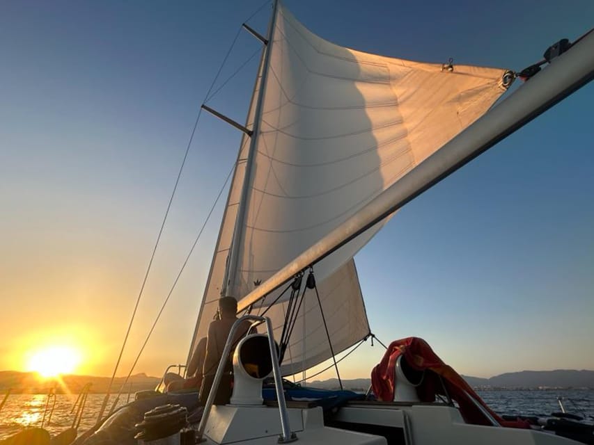 Palma de Mallorca: Sailing Boat Trip with Skipper & Tapas - Tapas and drinks onboard: the food is part of the experience
