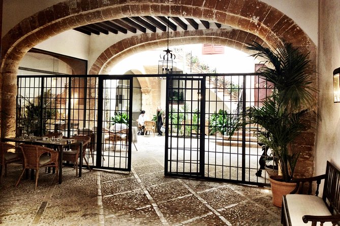 Palma de Mallorca Sightseeing Day Tour - Stops You’ll Want to Prioritize: Baths, Cathedral Views, and Palace Exteriors