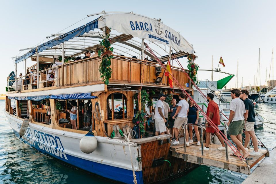 Palma de Mallorca: Sunset Boat Tour - Pizza, Water, WiFi, and the Real Deal on Drinks