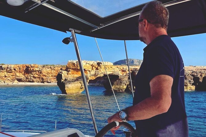 Panormo: Luxury Sunset Catamaran Cruise Sushi & Open Bar - Luxury catamaran comfort on a small scale (max 20 travelers)