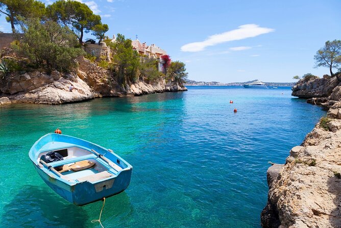 Paradise 4h Catamaran Tour of Mallorca and Puerto Andratx - A Four-Hour Catamaran That Mixes Coast Views and Real Swim Time
