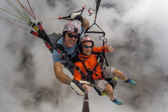 Paragliding Epic Experience in Tenerife with the Spanish Champion Team - Gentle Takeoff and Smooth Landing (Usually)