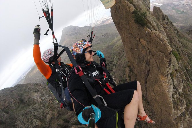 Paragliding Epic Experience in Tenerife with the Spanish Champion Team - Duration, Group Size, and the Real Timing of Your Day