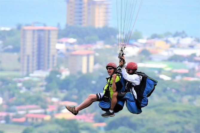 Paragliding Flight Las Terrazas 900 ft minimum guaranteed. - Katto Sky Tours check-in: waivers, wildlife talk, and gear that matters