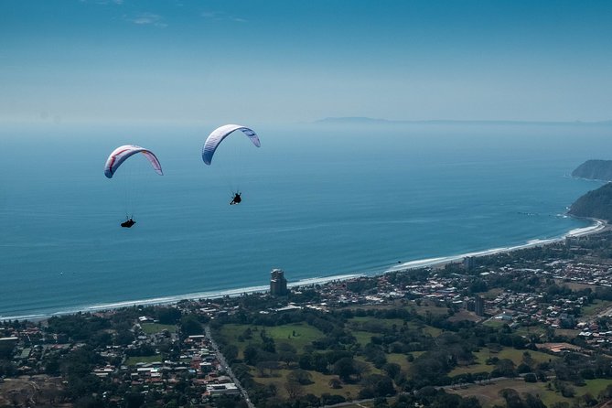 Paragliding tandem flight 1.500 ft & up - In the Air: Thermals, Silence, and Wildlife Moments