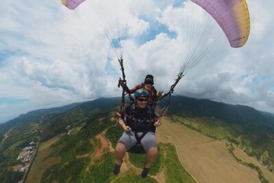 Paragliding tandem flight 1.500 ft & up - From Jaco Beach to Launch: What Happens Before You Fly