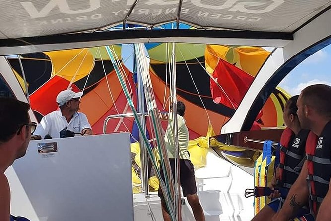Parasailing In Malta - Where you meet and how the boat experience starts in San Ġiljan