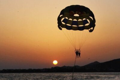 Parascending On Playa Chica - The Flight Plan: What Actually Happens Once You’re On the Boat