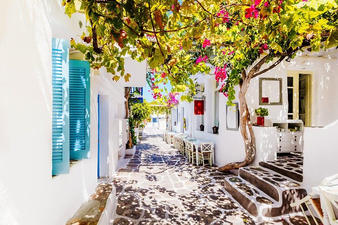 Paros & Antiparos Full-Day Discovery Guided Tour in English - Guides and group size: what you’ll notice with Maria, Kimon, Evi, Demetrius