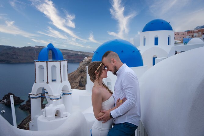 Photoshoot in Santorini Oia - Key highlights that make this Oia session worth it