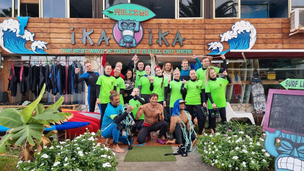 Playa de las Americas: lezione di surf con tutto incluso - Price and value: is about $40 for 2 hours fair?