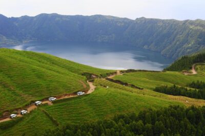 Ponta Delgada: Full-Day Sete Cidades 4X4 Tour with Lunch - Picking up in Ponta Delgada and getting into jeep mode
