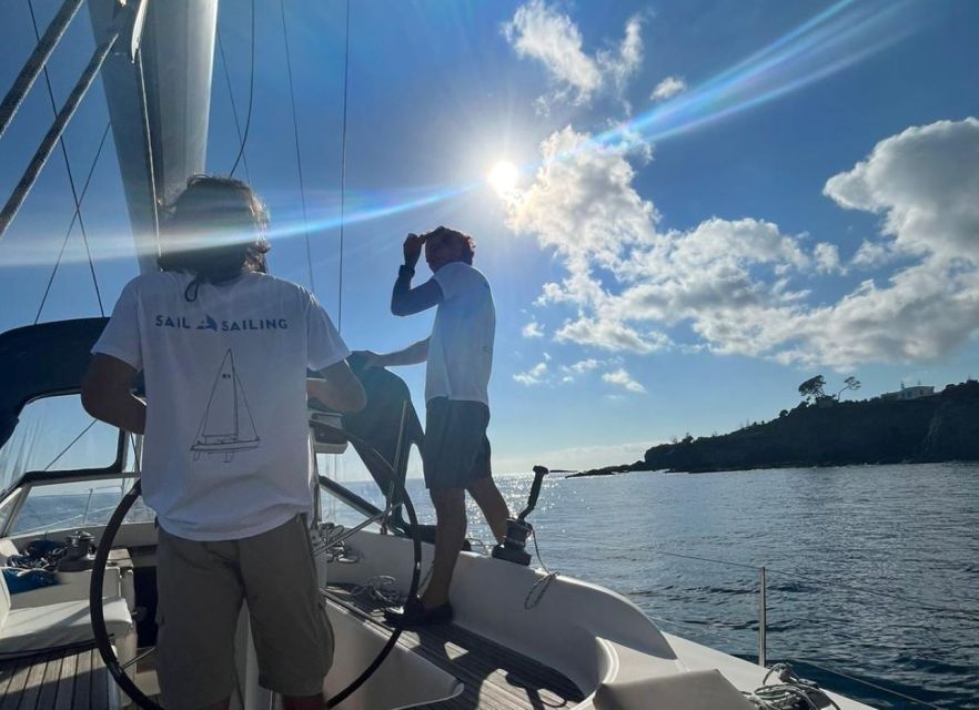 Ponta Delgada: Private Sailboat Cruise with Drinks & Snacks - Entering Portas do Mar: the easy start in Ponta Delgada