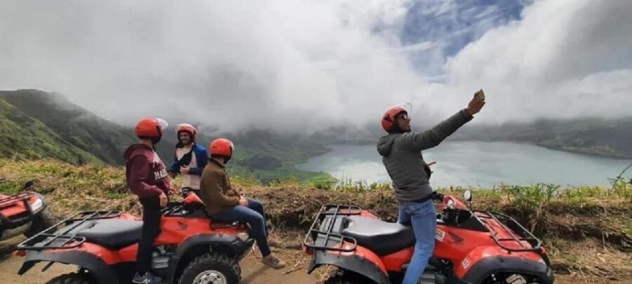 Ponta Delgada: Sete Cidades Guided Buggy, Quad, or Jeep Tour - Guides and the vibe: why the right person makes a difference