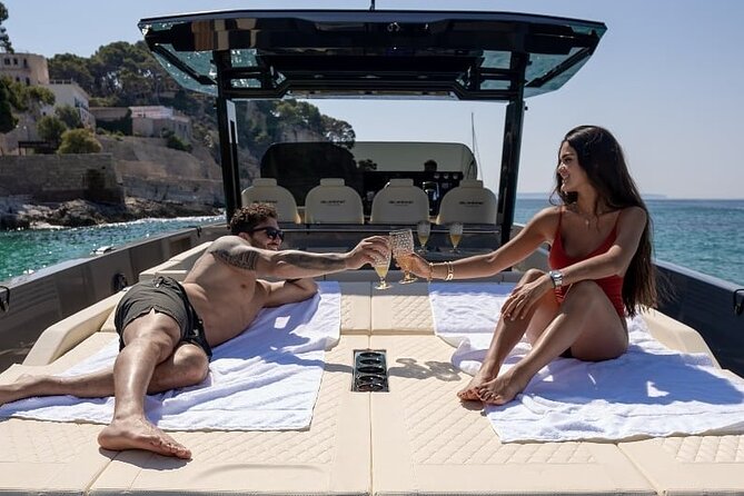 Private 5-Hour Cruise on Brand-New Luxury Yacht in Mykonos (Para Voce) - Getting on the Yacht in Mykonos: Pickup, Tender Boats, and Timing