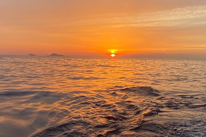 Private all included yacht Tour in Santorini - Stop 2: White Beach for swimming and snorkeling